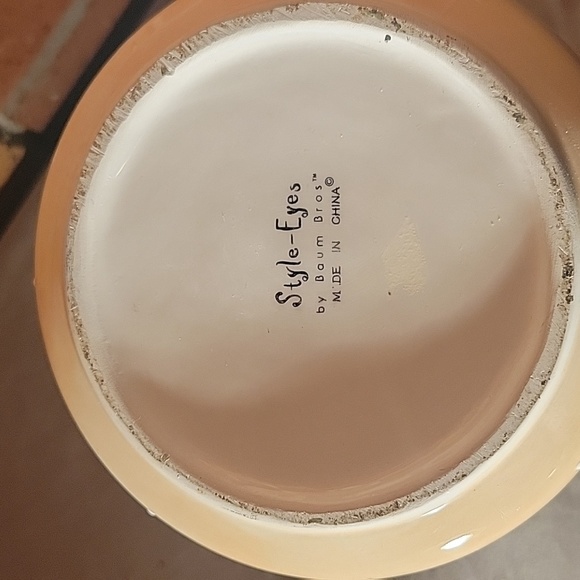 Biscayne Bay Collection Ceramic Locking Canister - Picture 7 of 8